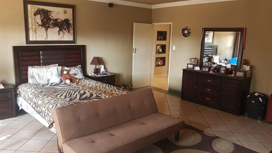 5 Bedroom Property for Sale in Henley on Klip Gauteng