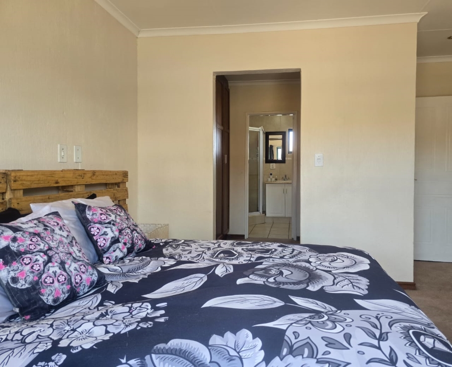 3 Bedroom Property for Sale in Meyersdal Gauteng