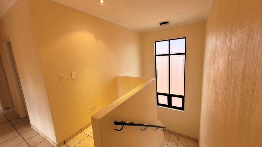 3 Bedroom Property for Sale in Meyersdal Gauteng