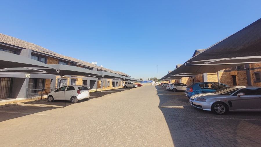 To Let 3 Bedroom Property for Rent in Germiston South Gauteng