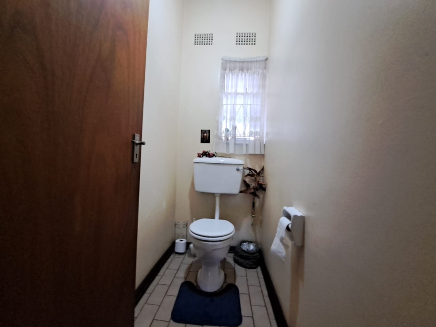 4 Bedroom Property for Sale in Sonland Park Gauteng