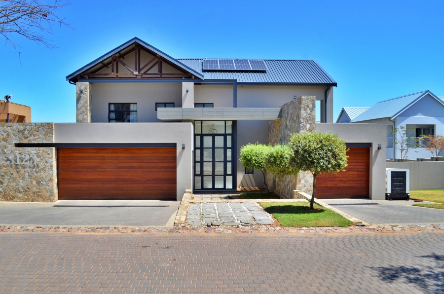 To Let 5 Bedroom Property for Rent in Waterfall Country Estate Gauteng