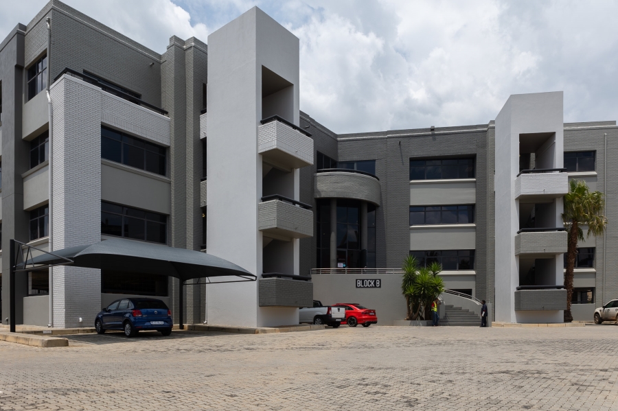 To Let commercial Property for Rent in Sunninghill Gauteng