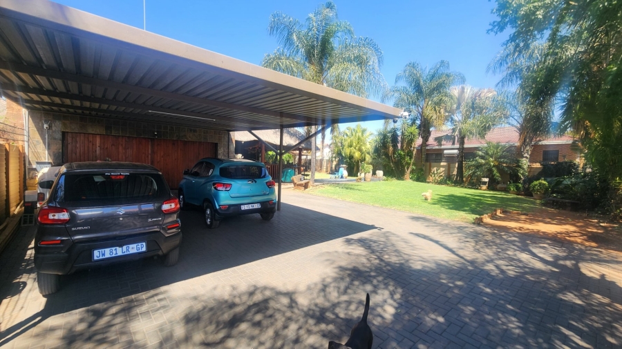 3 Bedroom Property for Sale in Montana Tuine Gauteng