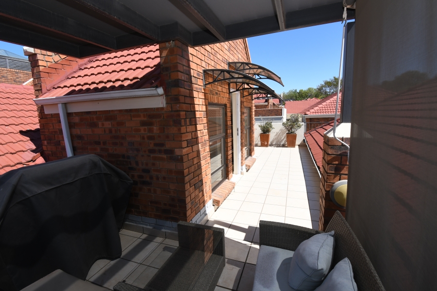 2 Bedroom Property for Sale in Morningside Gauteng