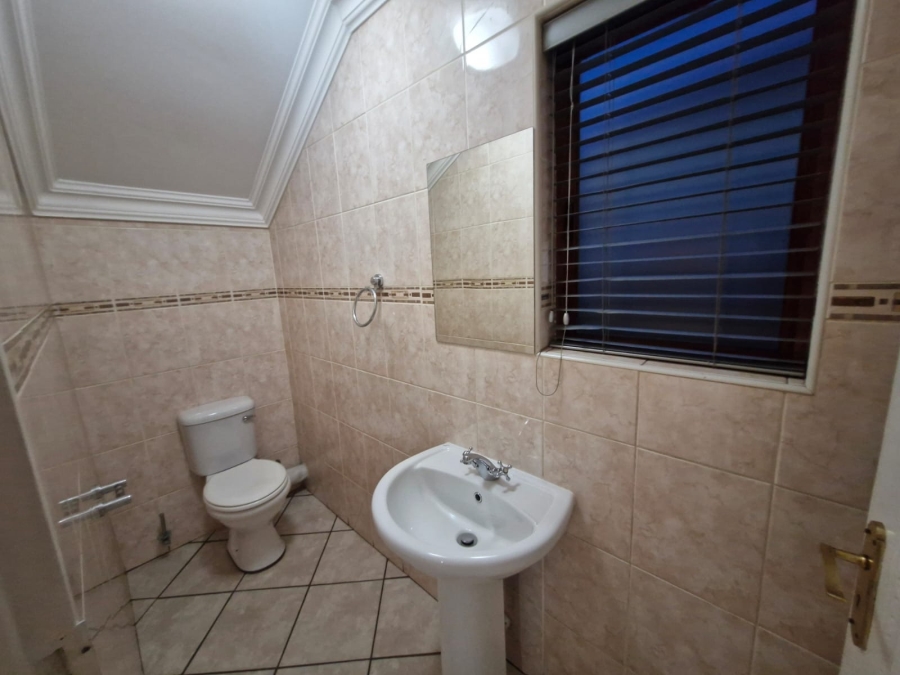 3 Bedroom Property for Sale in Kenleaf Gauteng