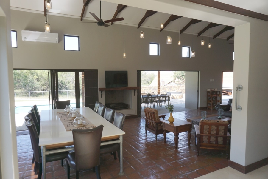 6 Bedroom Property for Sale in Sable Hills Gauteng