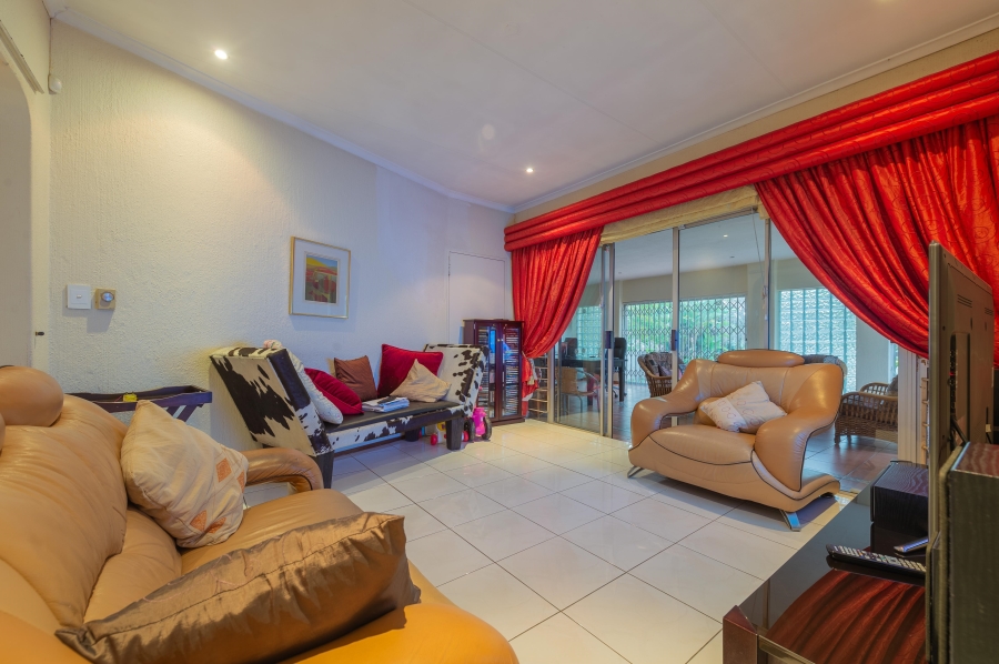 4 Bedroom Property for Sale in Gallo Manor Gauteng