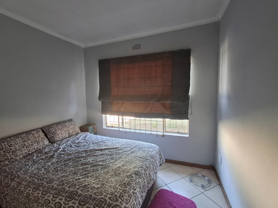 7 Bedroom Property for Sale in Van Dyk Park Gauteng