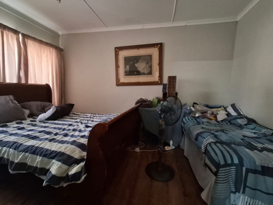 7 Bedroom Property for Sale in Van Dyk Park Gauteng