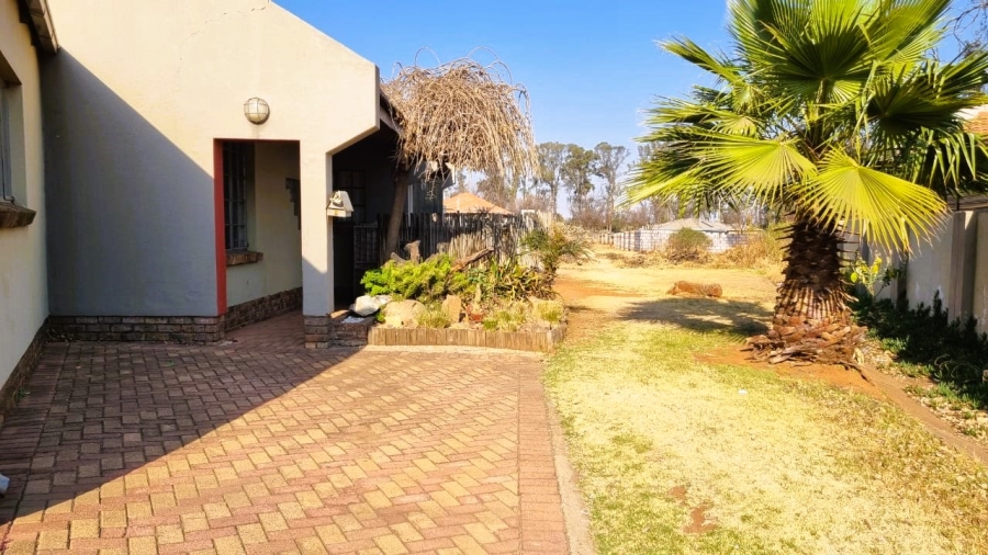 2 Bedroom Property for Sale in Pollak Park Gauteng