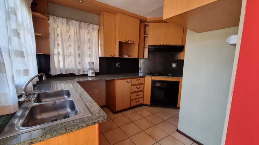 2 Bedroom Property for Sale in Pollak Park Gauteng