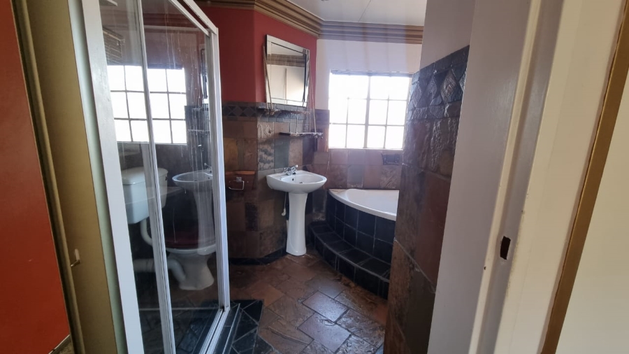 2 Bedroom Property for Sale in Pollak Park Gauteng