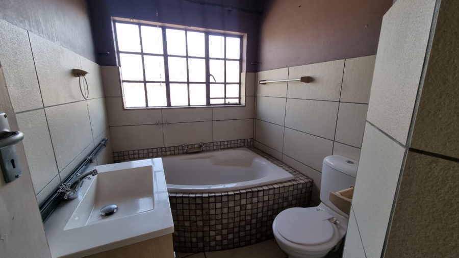 2 Bedroom Property for Sale in Pollak Park Gauteng