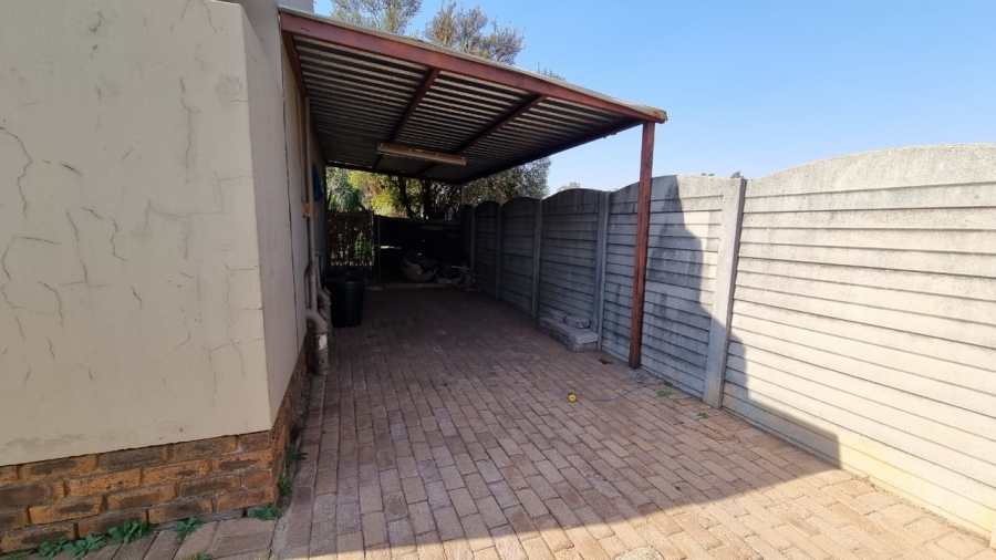 2 Bedroom Property for Sale in Pollak Park Gauteng