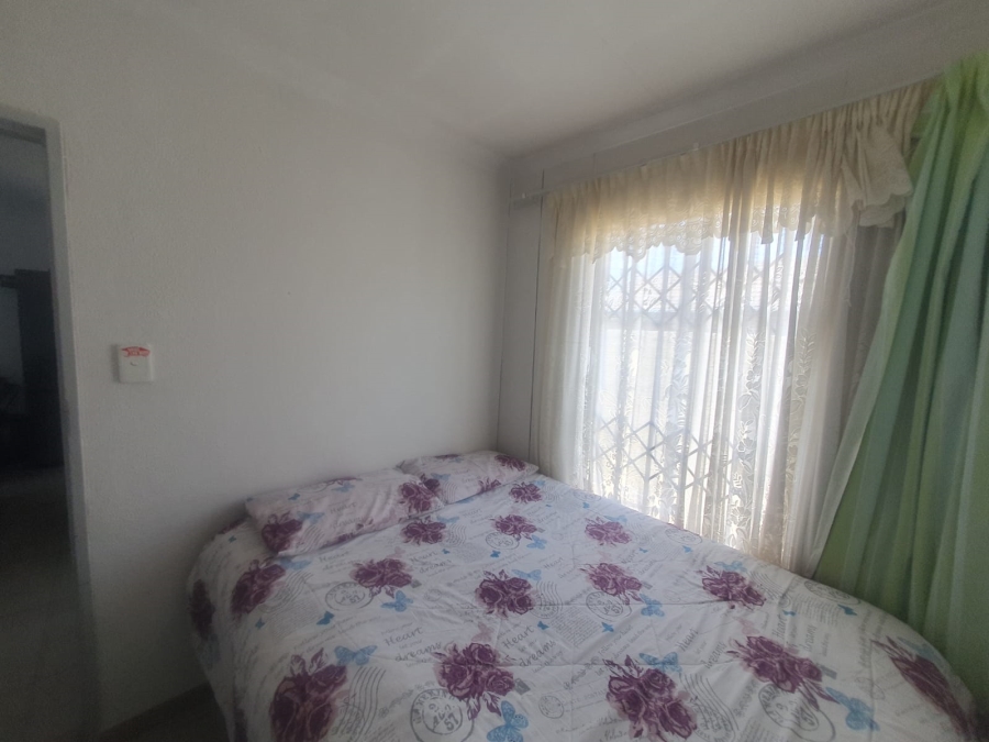 2 Bedroom Property for Sale in Savanna City Gauteng