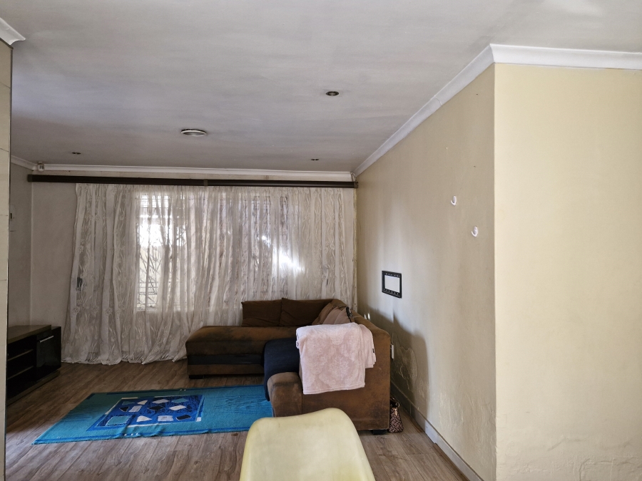 3 Bedroom Property for Sale in Mahube Valley Gauteng