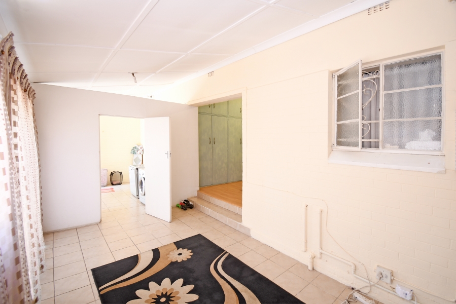 3 Bedroom Property for Sale in Buccleuch Gauteng