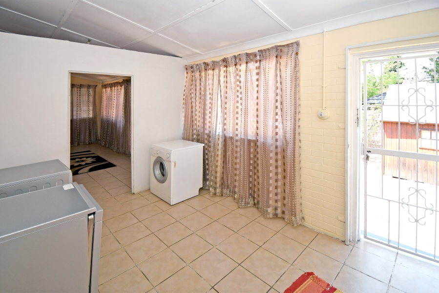 3 Bedroom Property for Sale in Buccleuch Gauteng