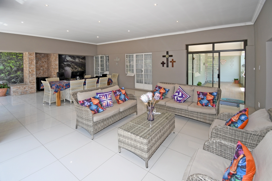 3 Bedroom Property for Sale in Buccleuch Gauteng