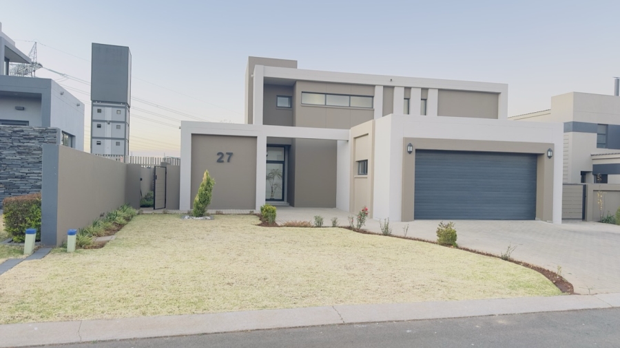 4 Bedroom Property for Sale in Midstream Ridge Gauteng