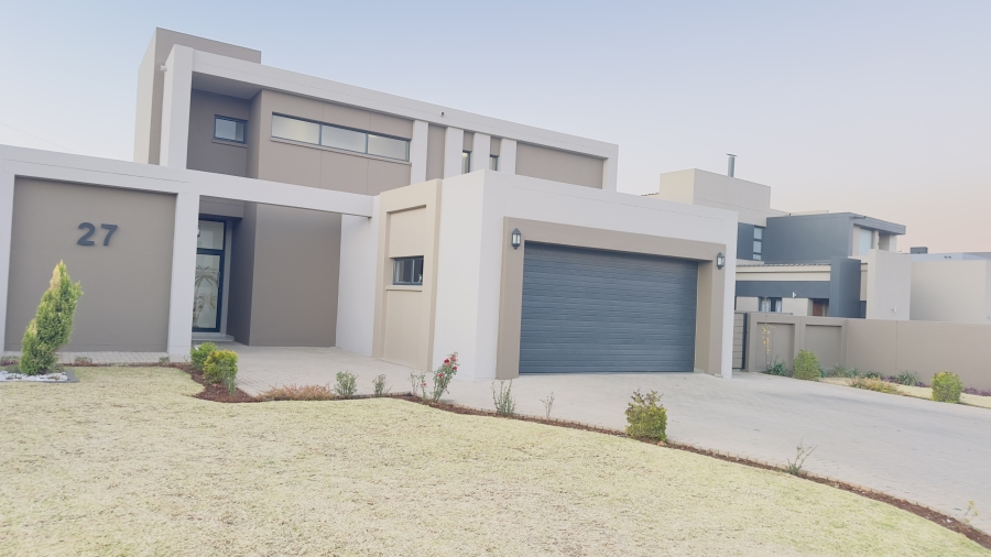 4 Bedroom Property for Sale in Midstream Ridge Gauteng