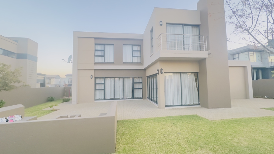 4 Bedroom Property for Sale in Midstream Ridge Gauteng