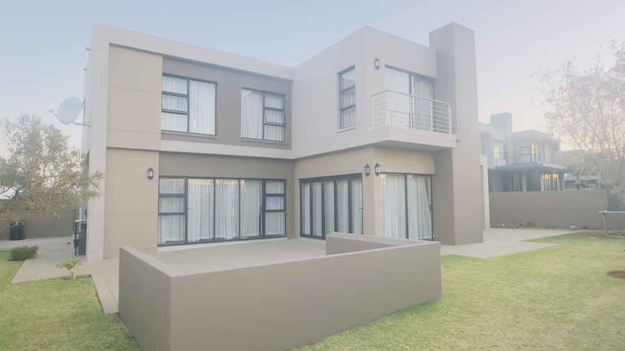 4 Bedroom Property for Sale in Midstream Ridge Gauteng