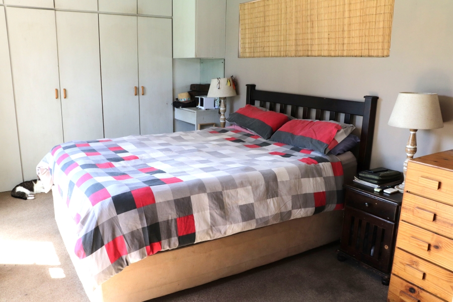 4 Bedroom Property for Sale in Klippoortje Gauteng