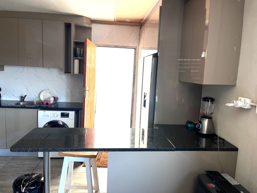 3 Bedroom Property for Sale in Delmore Park Gauteng