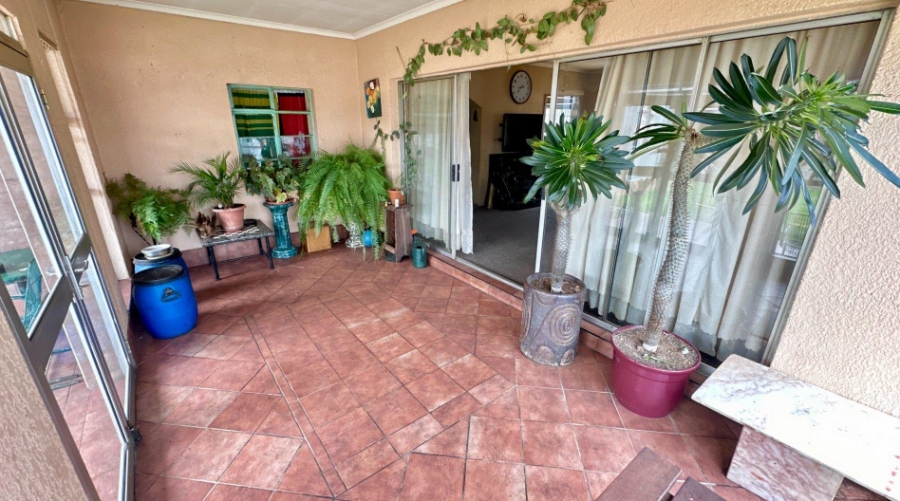 3 Bedroom Property for Sale in South Hills Gauteng