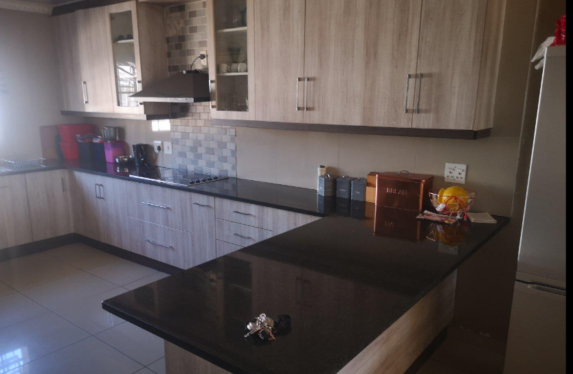 3 Bedroom Property for Sale in Rosettenville Gauteng