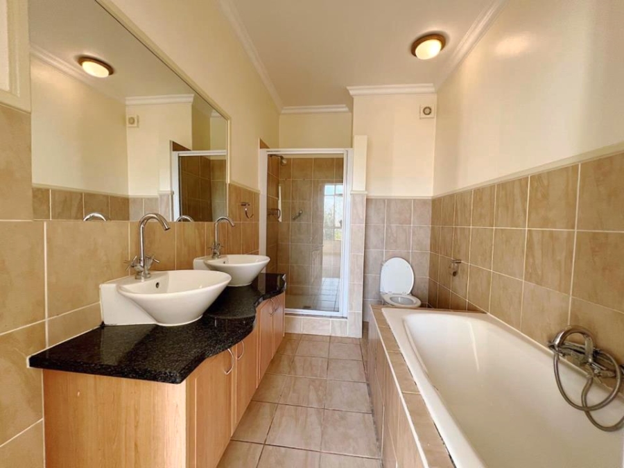 To Let 2 Bedroom Property for Rent in Morningside Gauteng