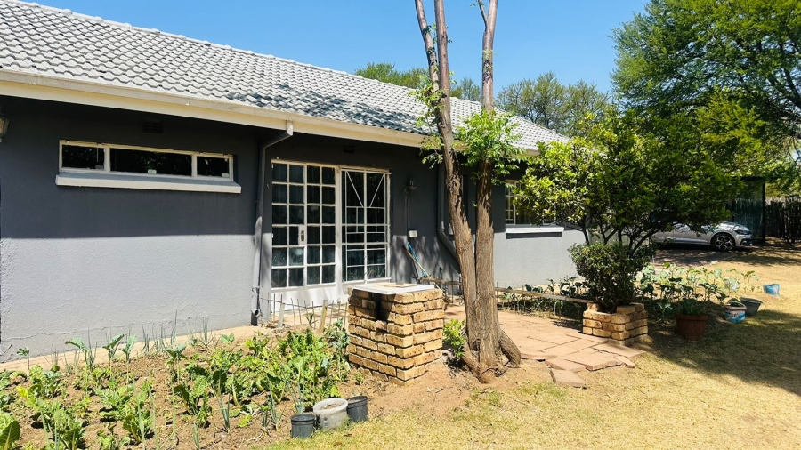 To Let 1 Bedroom Property for Rent in President Park Gauteng