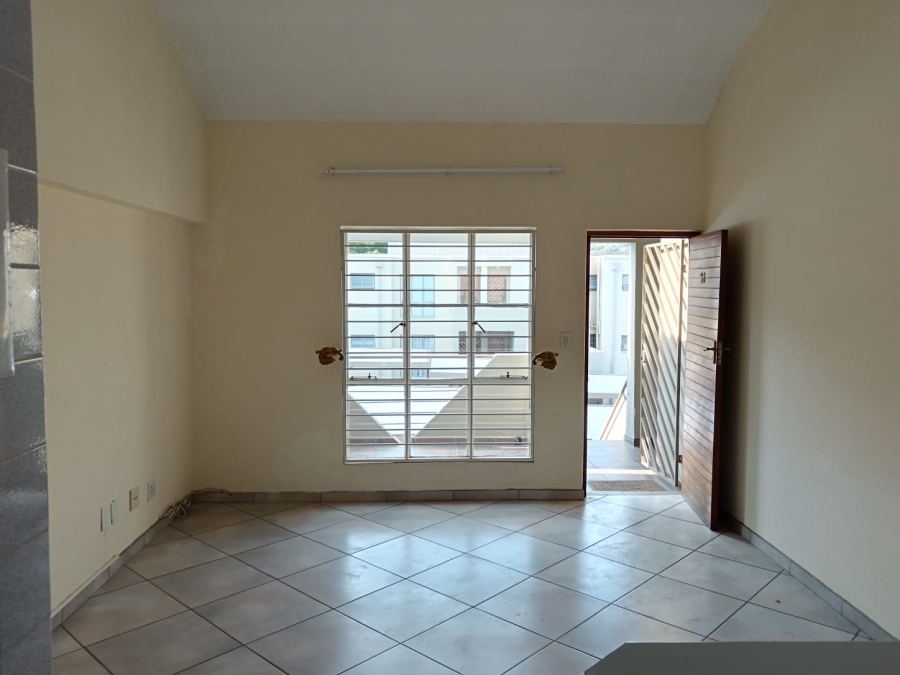 2 Bedroom Property for Sale in Glenvista Gauteng