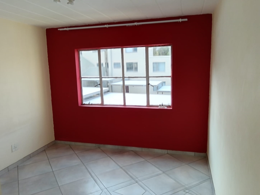 2 Bedroom Property for Sale in Glenvista Gauteng