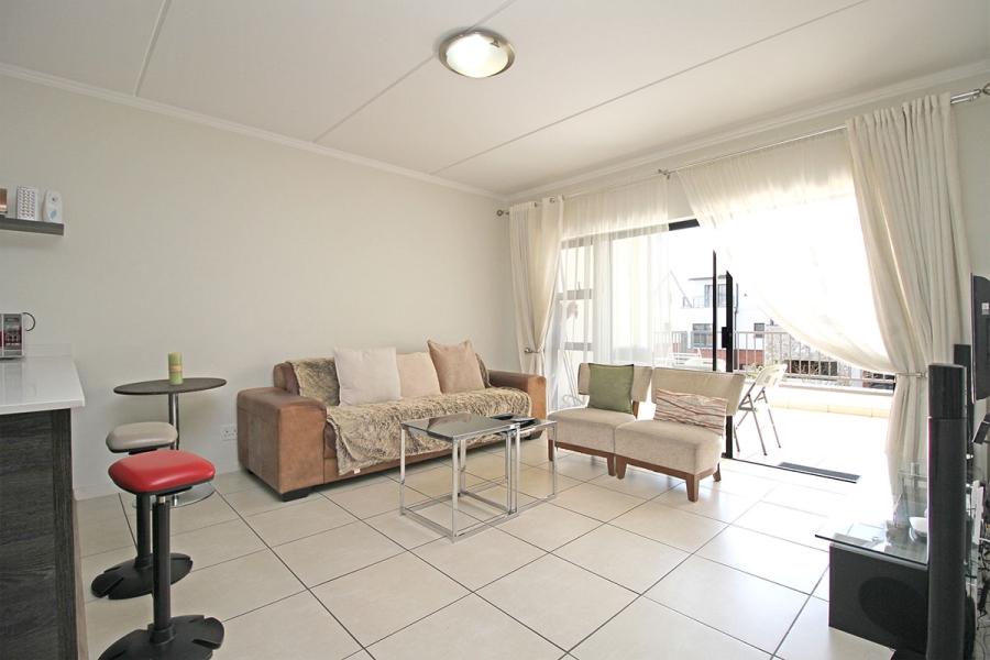 2 Bedroom Property for Sale in Greenstone Hill Gauteng