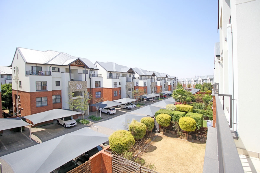 2 Bedroom Property for Sale in Greenstone Hill Gauteng