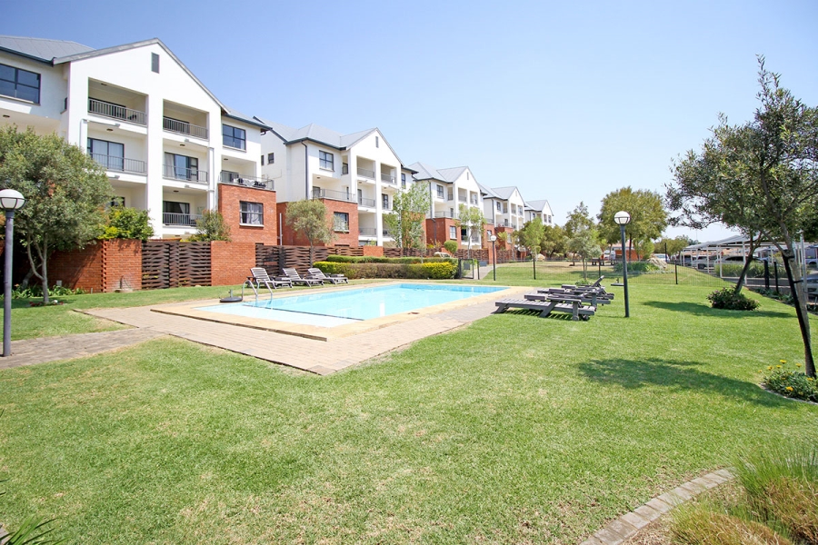 2 Bedroom Property for Sale in Greenstone Hill Gauteng