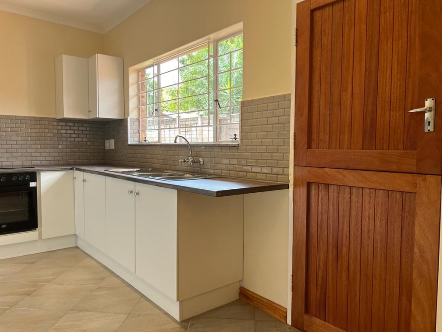 To Let 3 Bedroom Property for Rent in Rooihuiskraal Gauteng