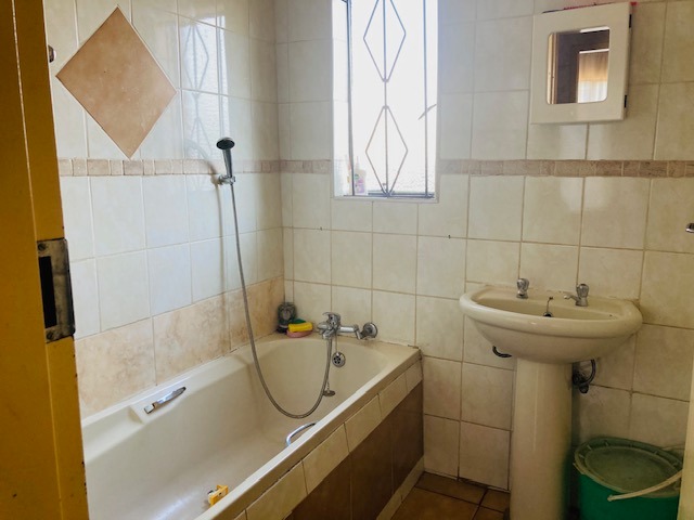 3 Bedroom Property for Sale in Geluksdal Gauteng