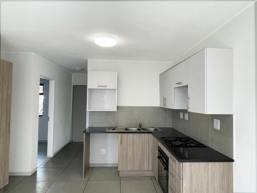 To Let 2 Bedroom Property for Rent in Edenburg Gauteng