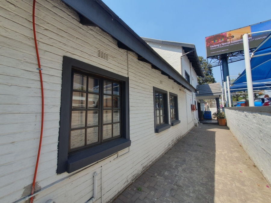 Commercial Property for Sale in Paulshof Gauteng