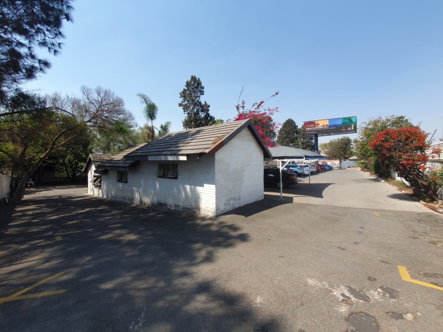 Commercial Property for Sale in Paulshof Gauteng