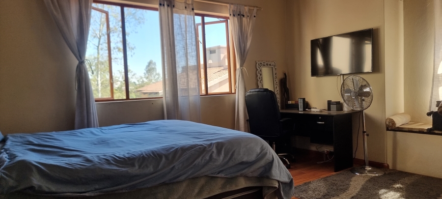 1 Bedroom Property for Sale in North Riding Gauteng