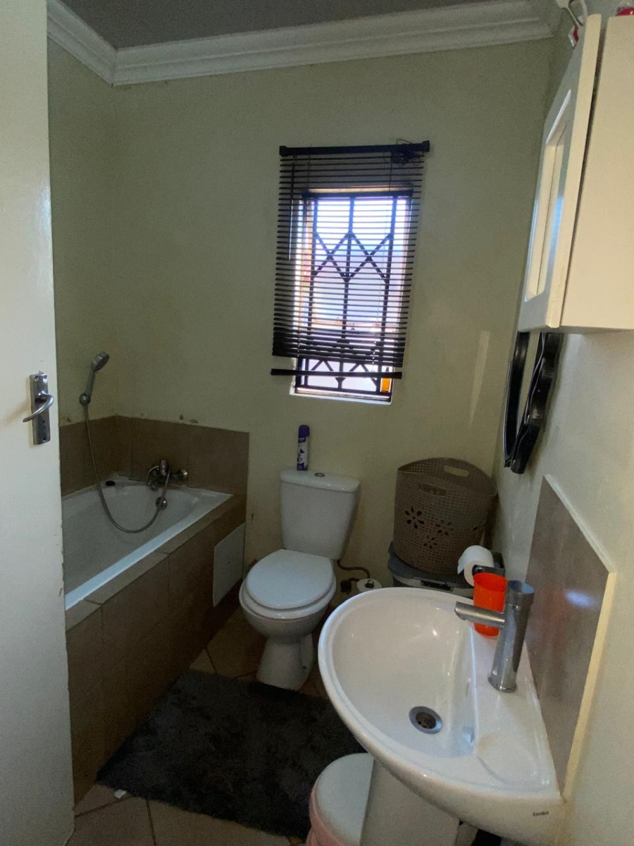 To Let 2 Bedroom Property for Rent in Lehae Gauteng