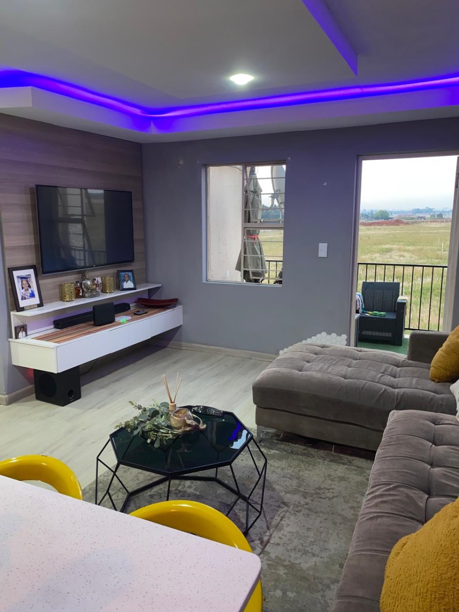 To Let 2 Bedroom Property for Rent in Albertsdal Gauteng