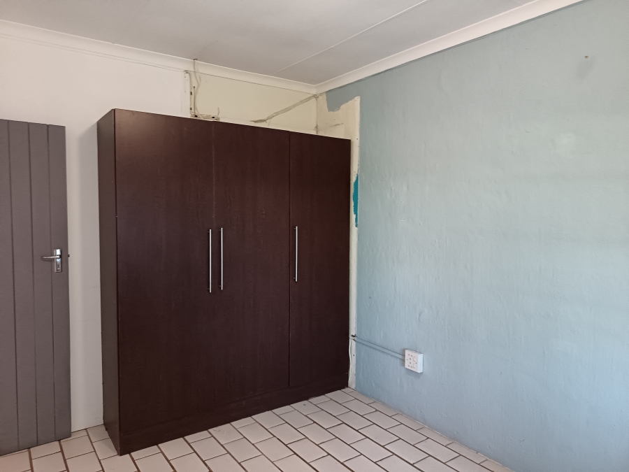 To Let 4 Bedroom Property for Rent in Vaal Marina Gauteng