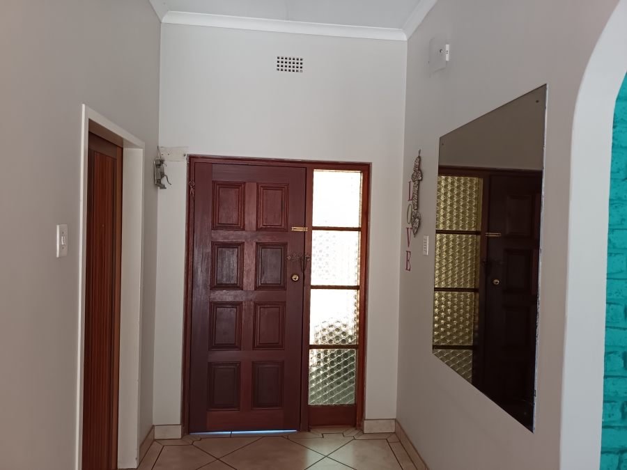 To Let 3 Bedroom Property for Rent in Henley on Klip Gauteng