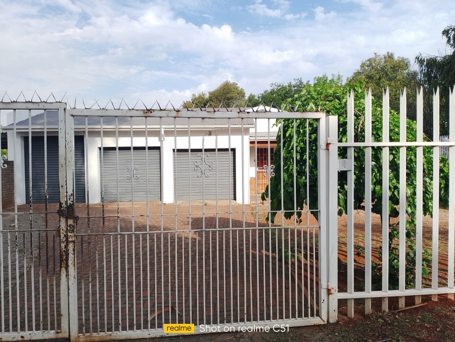 3 Bedroom Property for Sale in Van Dyk Park Gauteng